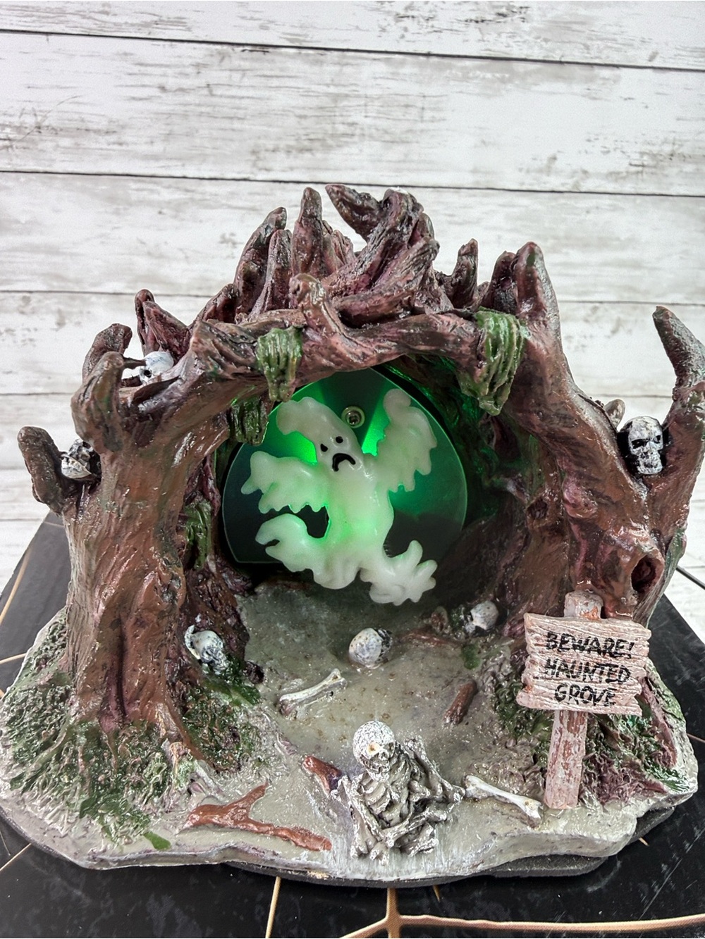 Lemax Spooky Town Collection Haunted Grove Light Up Ghost Retired with adapter